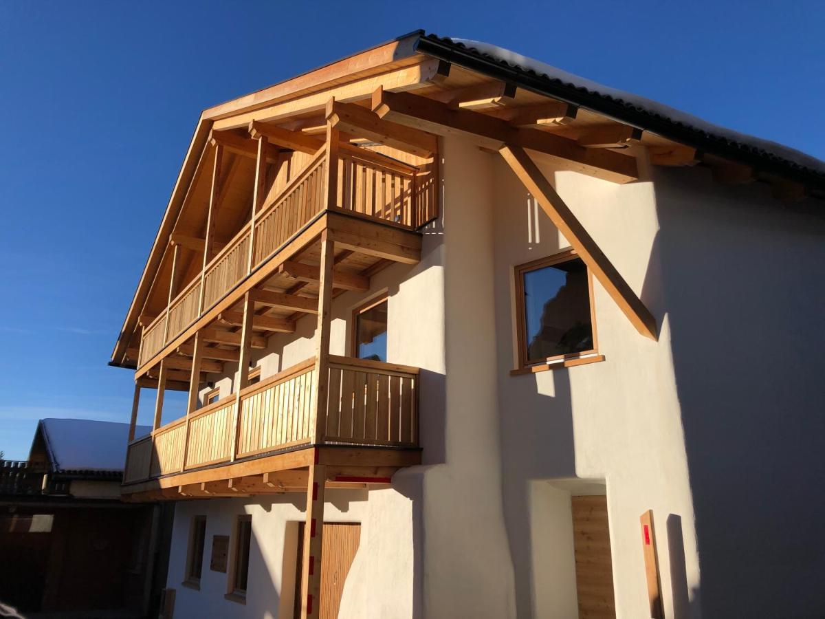 טזרו Latemar Fiemme Apartments מראה חיצוני תמונה