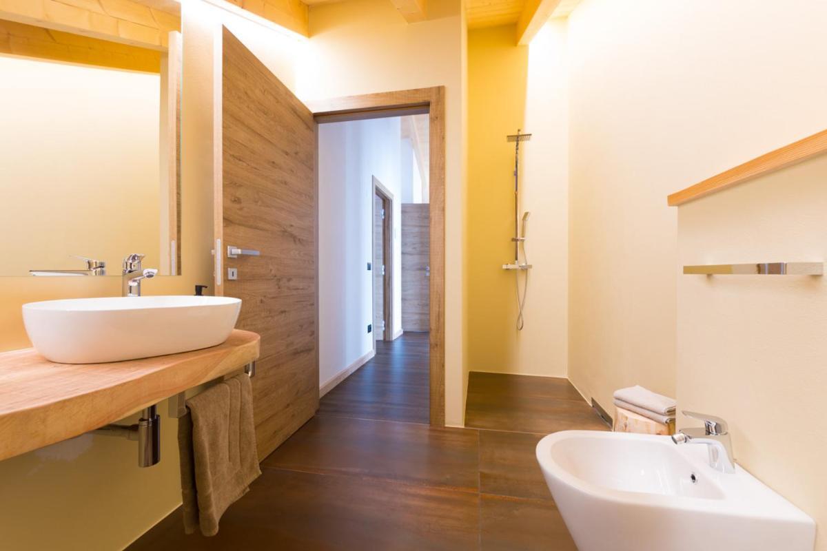 טזרו Latemar Fiemme Apartments מראה חיצוני תמונה
